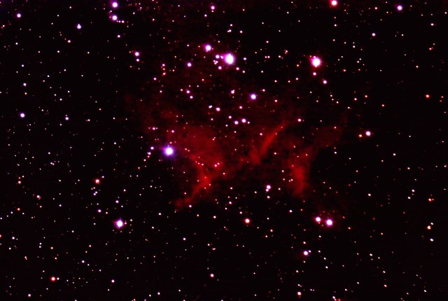 ic1805-neb-corazon-j-martinez-04-09-15