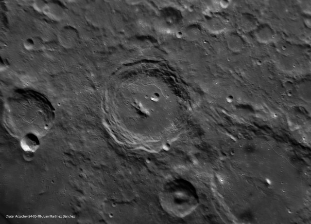 Cráter lunar Arzachel_2018-05-24